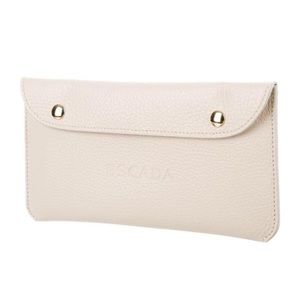 Escada clutch